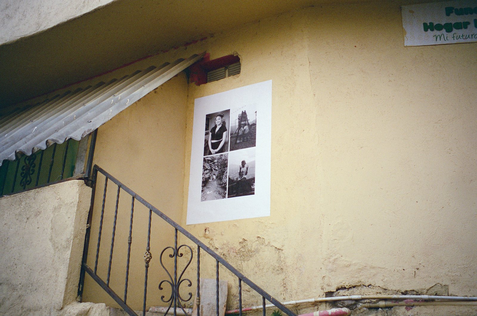 afiche 04 · en el lugar