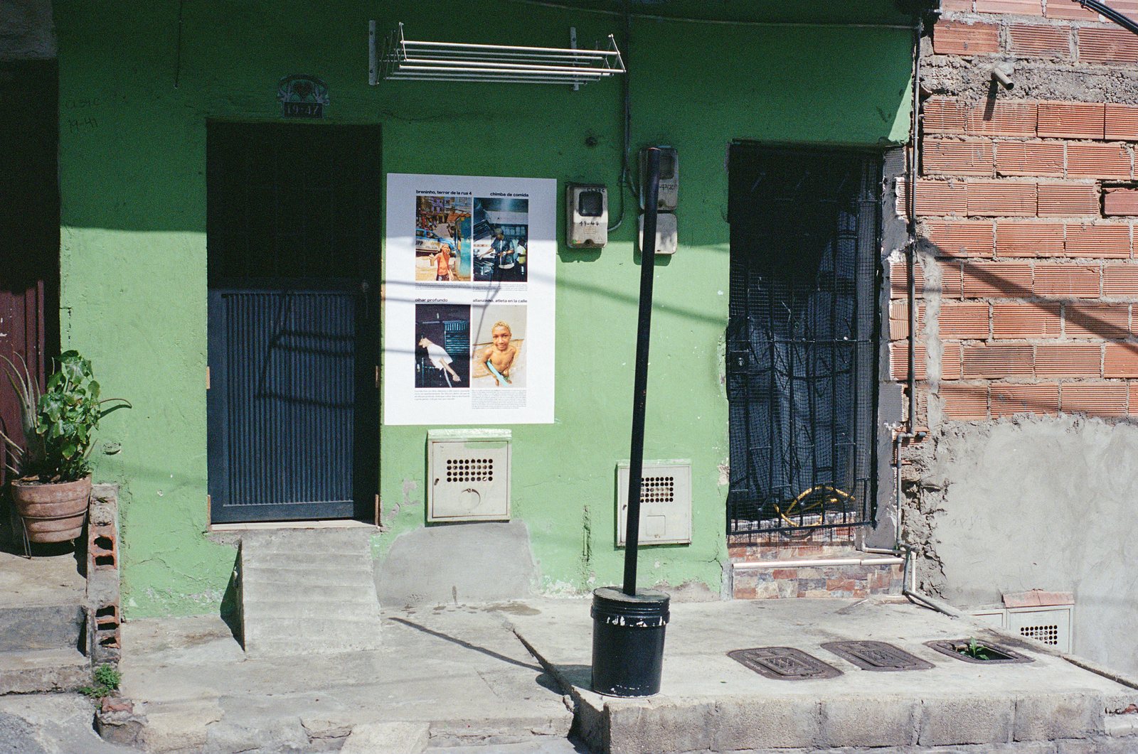 afiche 10 · en el lugar