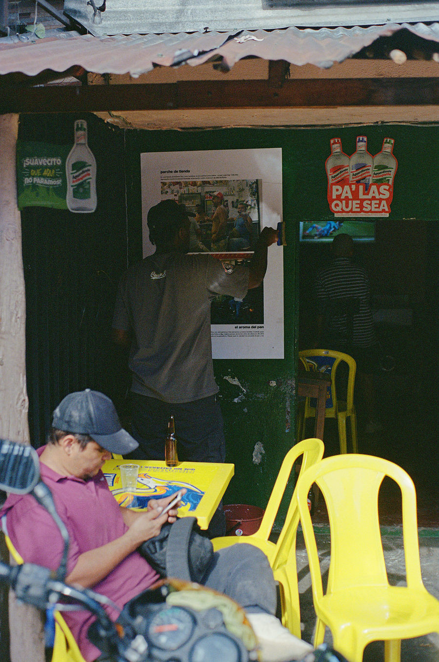 afiche 07 · en el lugar